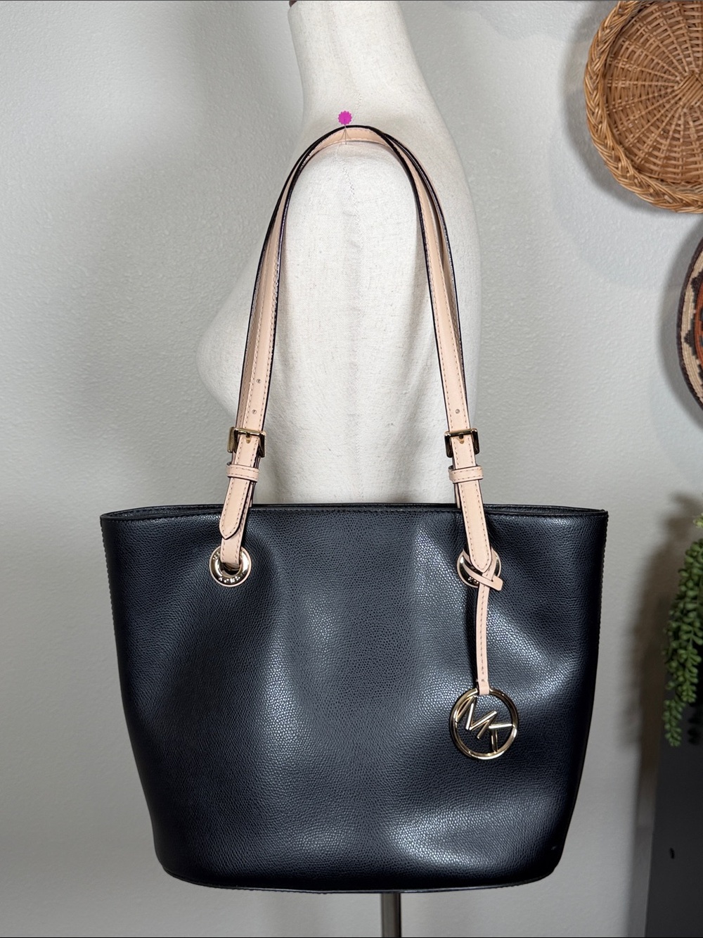 Michael Kors Jet Set Handbag Tote Purse Black Tan 38H5XTTT2L
